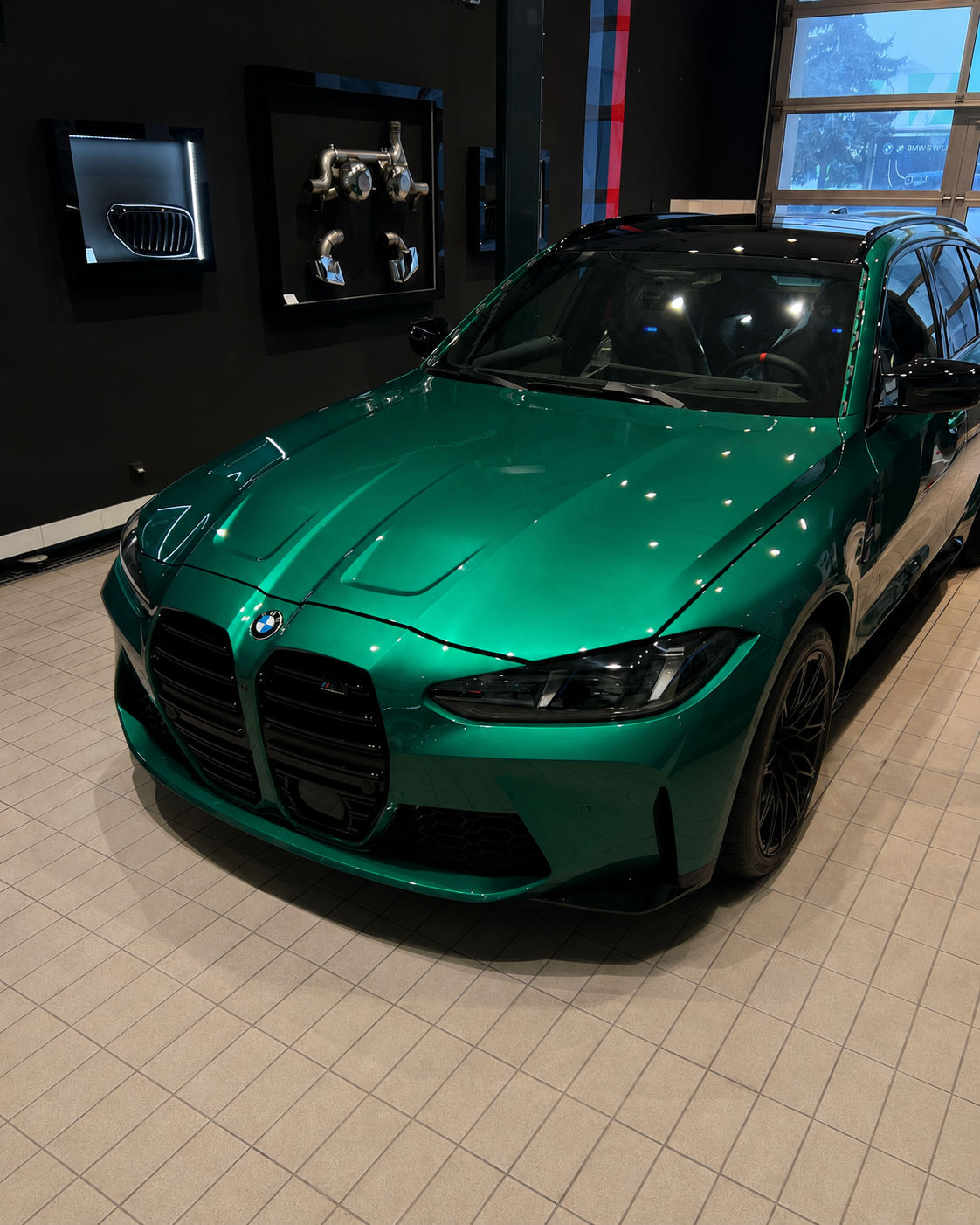 BMW przed zmianą wyglądu folią w Jungle Car Spa